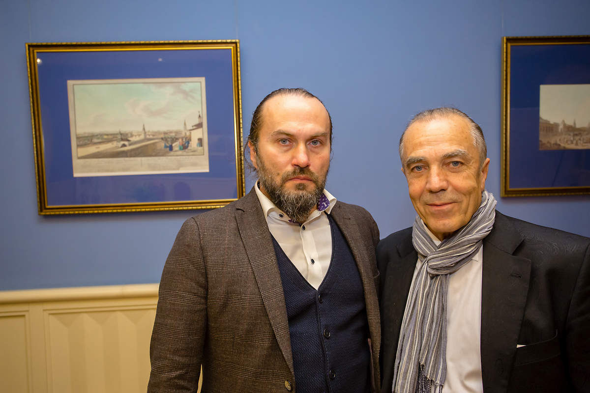 Сергей (слева) и Арнольд (справа) Райник – гости Большого Екатерининского Бала в Москве в 2019 г.